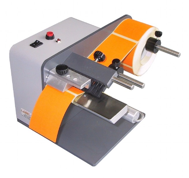 distributore-per-etichette-etx-1