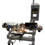 MODULAR WA 140 RM - Etichettatura avvolgente su flaconi cilindrici ad alta velocità